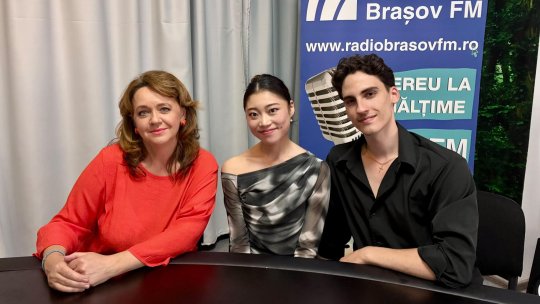 Luna Muramatsu și Sergiu Girați, la Pasaj Urban