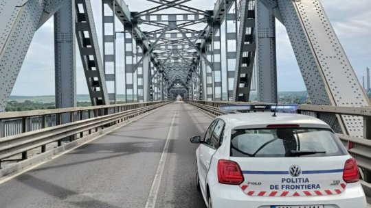 Șoferii vor putea plăti online taxa de traversare a Podului Giurgiu-Ruse, de luni