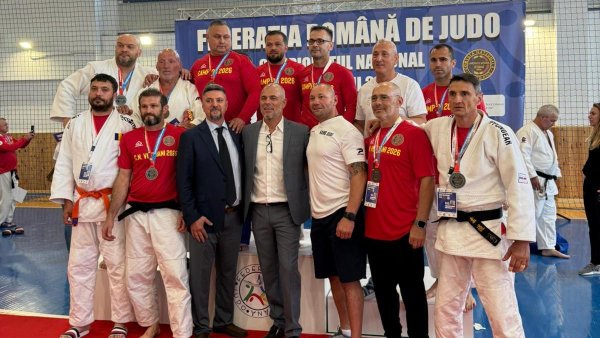 Peste 100 de sportivi prezenți la Naționalele de Judo pentru Veterani