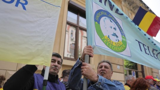 Proteste anunțate ale sindicatelor faţă de noua lege a salarizării