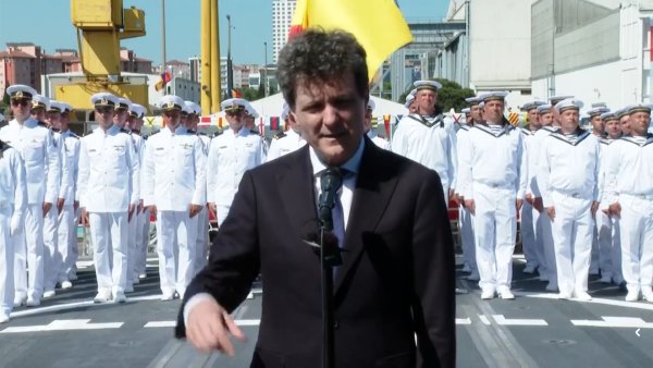 Nicușor Dan a participat, alături de Recep Erdogan, la ceremonia pentru intrarea în serviciu a corvetei „Contraamiral August Roman”