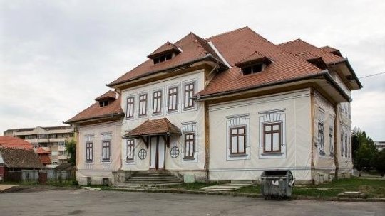 Primăria Făgăraș începe demersurile pentru reabilitarea fostei Băi Comunale