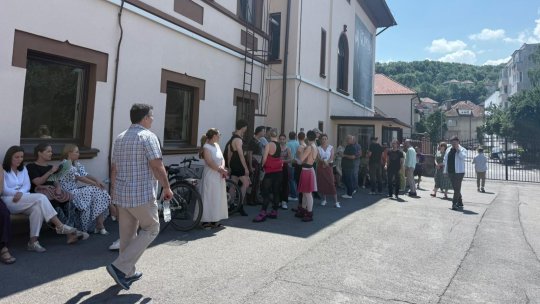 Protest la Opera Brașov | VIDEO