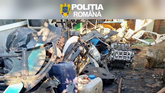 Dosar penal după descoperirea a peste 4 tone de ulei uzat și 5 tone de deșeuri depozitate ilegal la Săcele