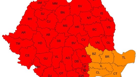 Codul roşu de caniculă se extinde în aproape toată ţara