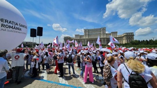 Câteva mii de sindicaliști de la Sanitas au protestat în capitală