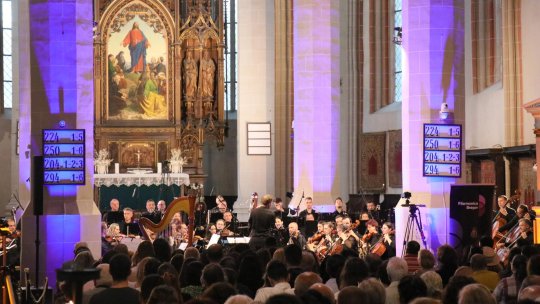 "Vitralii romantice" - principalul concert simfonic al verii revine în Biserica Neagră