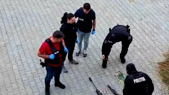 Percheziții în județul Brașov: arme și muniție deținute ilegal, descoperite la un bărbat din Vulcan