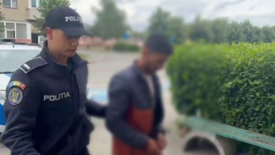 Arest preventiv pentru un bărbat acuzat de tâlhărie calificată și furturi din locuințe în Brașov