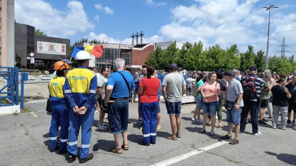 Protest spontan la combinatul siderurgic Liberty Galați