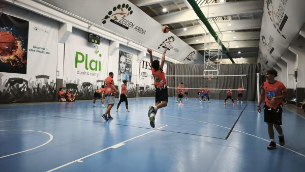 Volei. Brașovul, gazdă pentru una din cele mai importante tabere de volei
