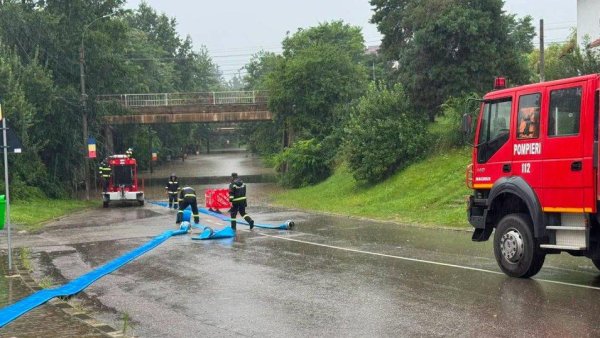 DSU reamintește recomandările pentru populație în timpul furtunilor