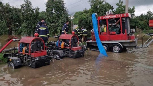 33 de localităţi din 9 judeţe şi capitala au fost afectate de inundații