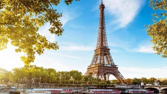 Atac cu armă albă la Paris