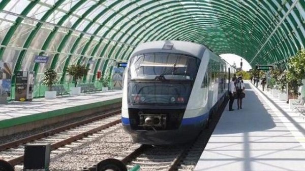 Trenuri de noapte anulate între Gara de Nord și Aeroportul Henri Coandă