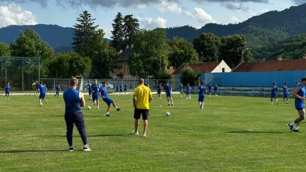 Fotbal. Corona Brașov a început pregătirea pentru sezonul 2026-2027
