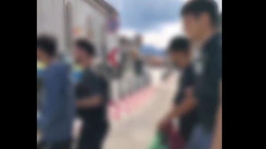 Trei tineri reținuți după furtul unor cabluri din cupru de pe un șantier