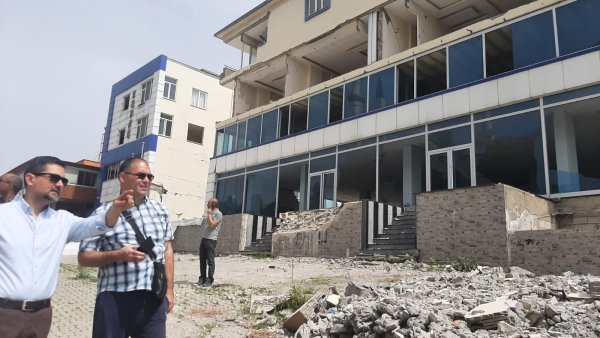 Cercetători de la Facultatea de Construcții a Universității Transilvania din Brașov au dezvoltat o aplicație care evaluează „comportamentul seismic” al clădirilor