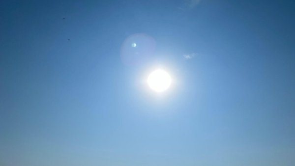 Un nou val de aer tropical cuprinde România