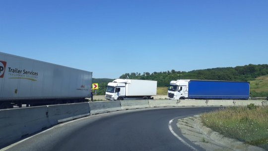 Economia României îşi reduce consumul, dar nu reuşeşte să reducă şi dependenţa de importuri