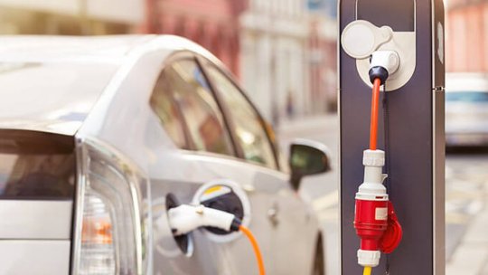 Încărcare gratuită pentru vehicule electrice la Feldioara