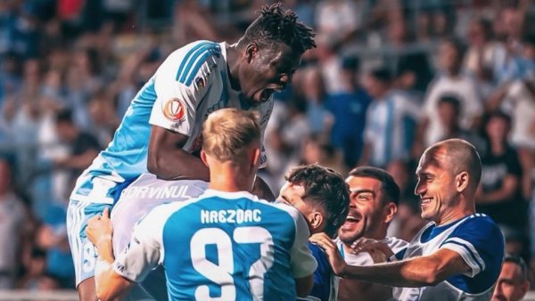 Fotbal. SuperLiga, etapa 5: Corvinul Hunedoara - CFR Cluj, scor 3-0