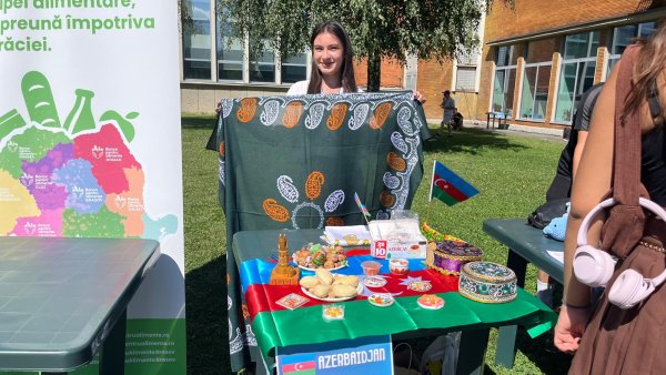 Global Village la Brașov - schimb de experiență și comunicare între tinerii români și străini