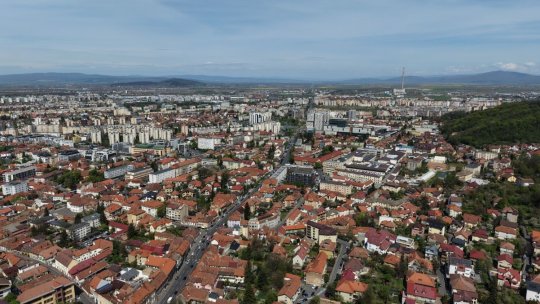 Din nou, în municipiul Brașov s-a resimțit un miros neplăcut