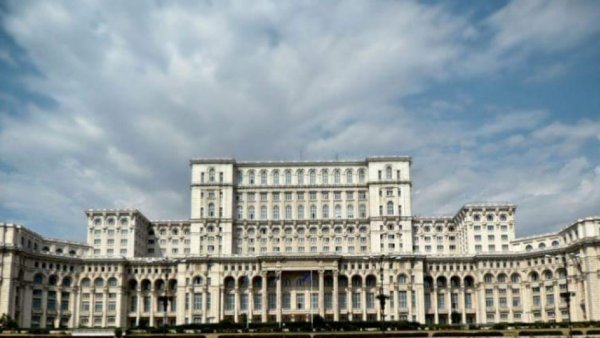 Parlamentul, convocat în sesiune extraordinară săptămâna viitoare