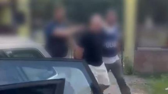 Trei frați condamnați și urmăriți internațional, au fost depistați și reținuți în Italia