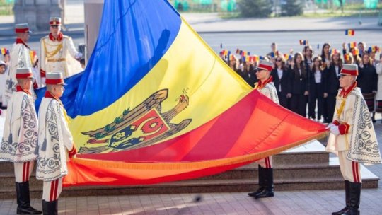 Parada militară organizată în Piaţa Marii Adunări Naţionale de la Chişinău