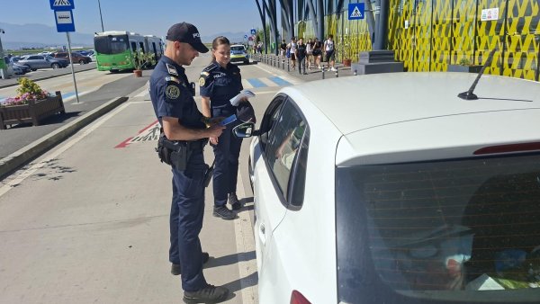 Acțiuni de prevenire pentru vacanțe fără incidente, la Aeroportul Internațional Brașov – Ghimbav