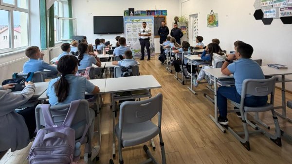 Polițiștii din Săcele, lecție de siguranță rutieră