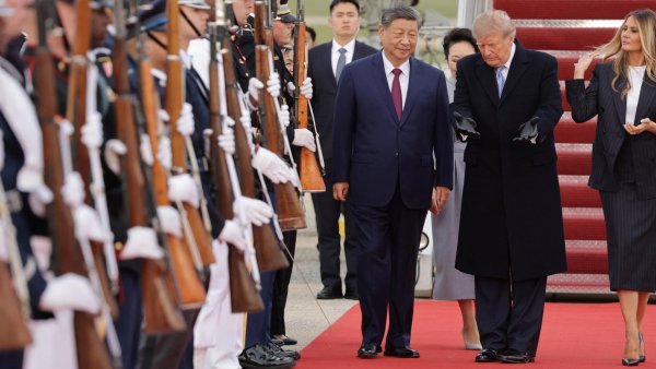 Preşedintele chinez Xi Jinping, în vizită oficială în Statele Unite