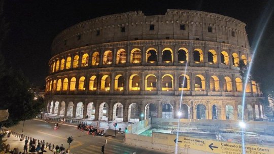 Guvernul de la Roma a aprobat limitarea numărului de elevi străini în clase şi interzicerea purtării vălului pe faţă