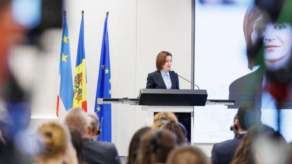 REPUBLICA MOLDOVA: Opoziția inițiază procedura de suspendare a președintei Maia Sandu
