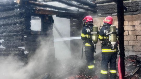 Incendiu la o fabrică de mobilă din Măieruș