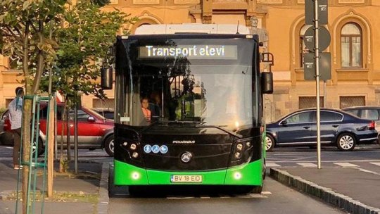 Din 8 septembrie intră pe traseu o nouă linie de transport elevi