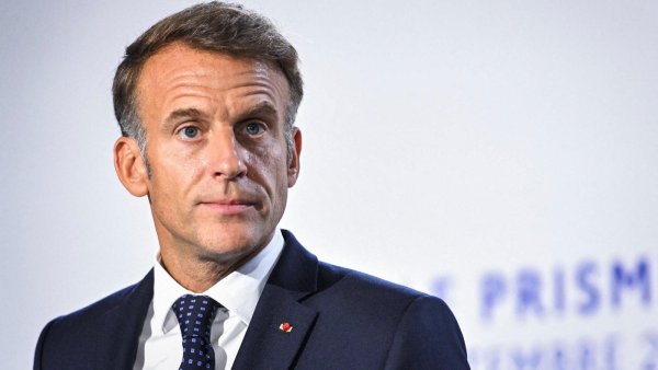 Emmanuel Macron cere un „text european” pentru a interzice accesul la rețelele sociale pentru tinerii sub 15 ani