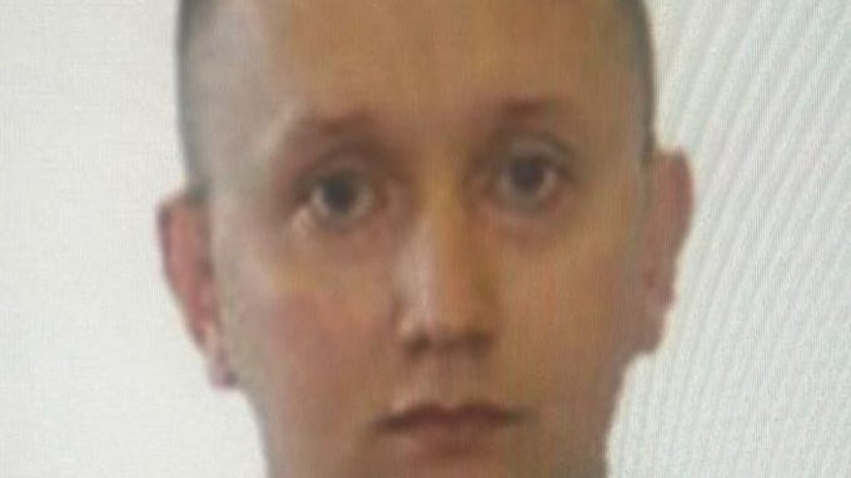 Foto Doi bărbați, căutați de polițiștii brașoveni