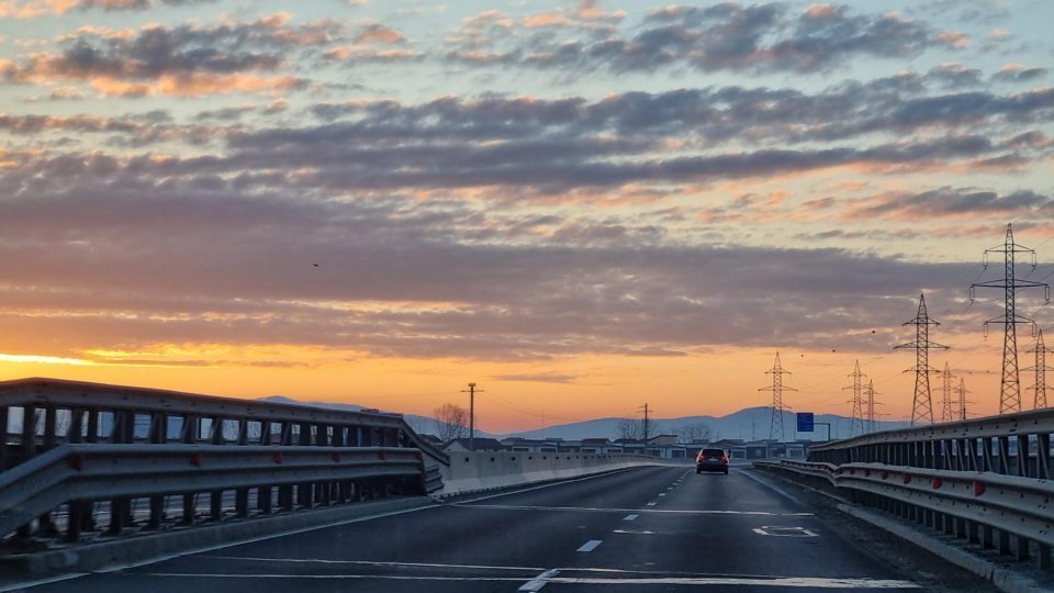 Rovinieta anuală pentru autoturisme, mai scumpă de la 1 septembrie
