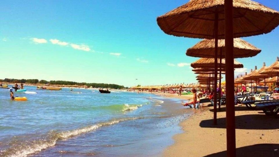 Avertisment pentru turiștii și localnicii din Costinești. ISU a evacuat peste o mie de persoane de pe plajele litoralului românesc