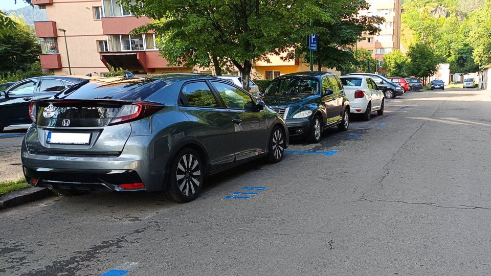 Fapte penale comise de unii brașoveni care doresc să-și revalideze locul de parcare