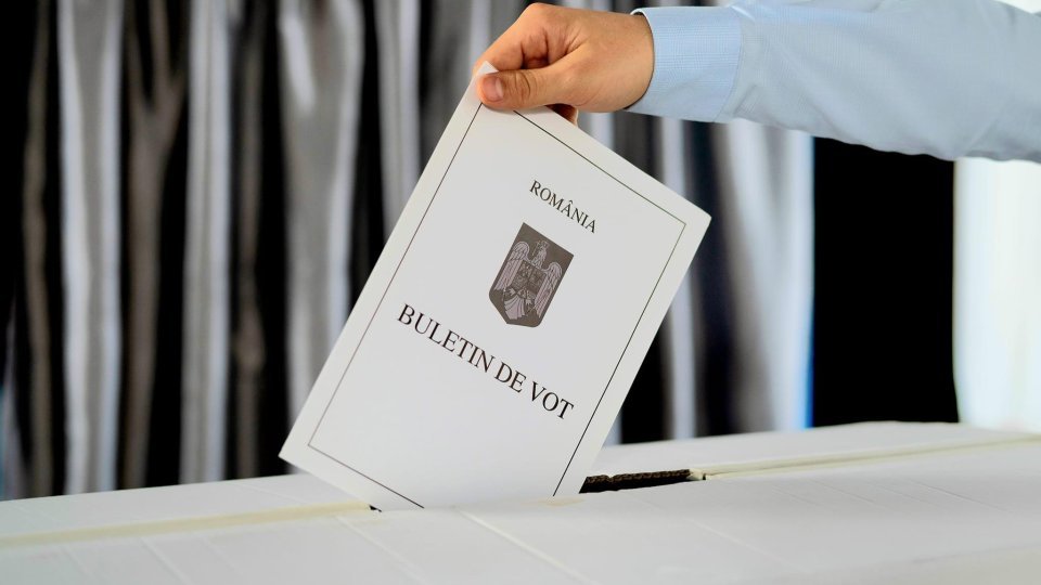 România îşi alege duminică preşedintele!
