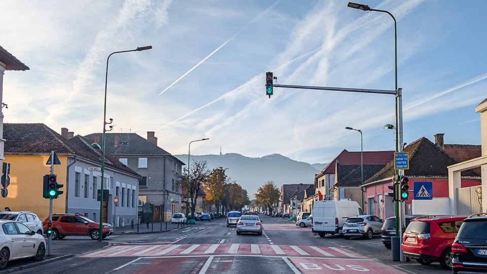 Semafoare prevăzute cu sisteme radar, amplasate în Brașov