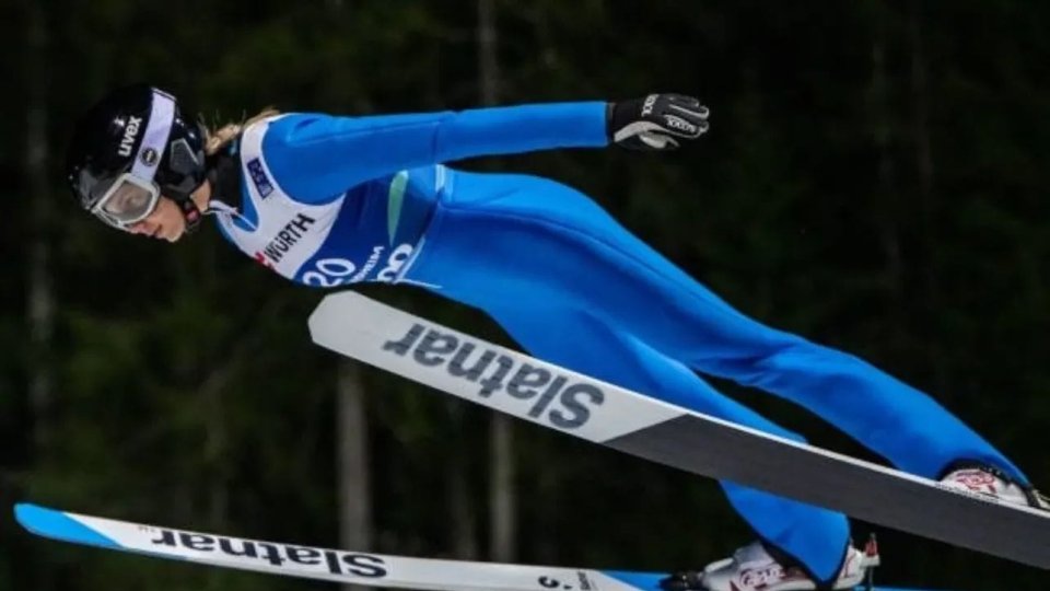 Sărituri cu schiurile / Daniela Toth, locul 10 la etapa de Cupă Mondială din Slovenia