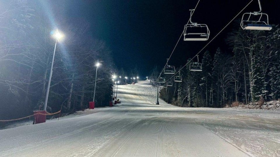 Poiana Brașov: mai multe trasee pentru schiori