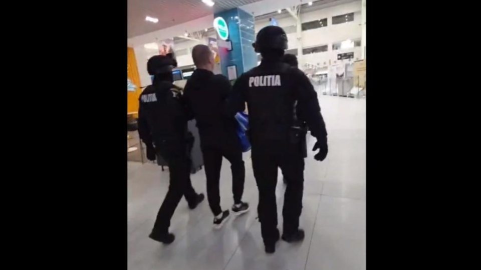 Bărbat cercetat pentru agresiune sexuală și lipsire de libertate, extrădat din Elveția | VIDEO