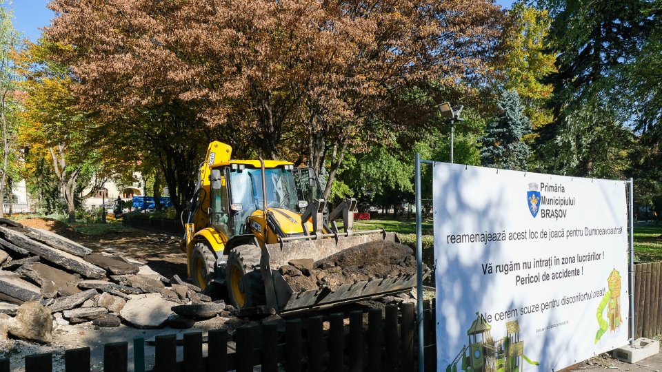 Loc de joacă nou în Parcul Nicolae Titulescu FOTO