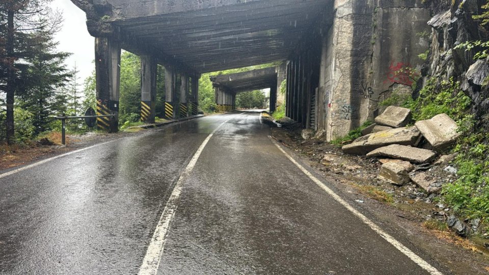 S-a redeschis circulația pe Transfăgărăşan